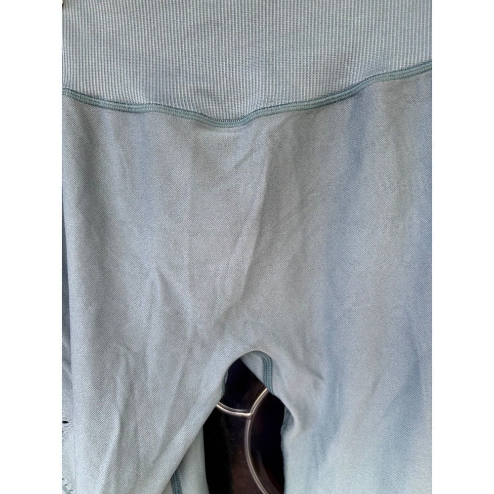PINK Victoria's Secret Sport Ombre Seamless Bra and Leggings Set Blue Green L - Picture 14 of 15